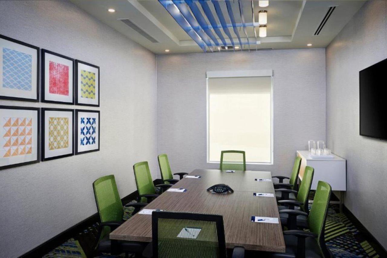 Holiday Inn Express - Sarnia - Point Edward By Ihg Luaran gambar